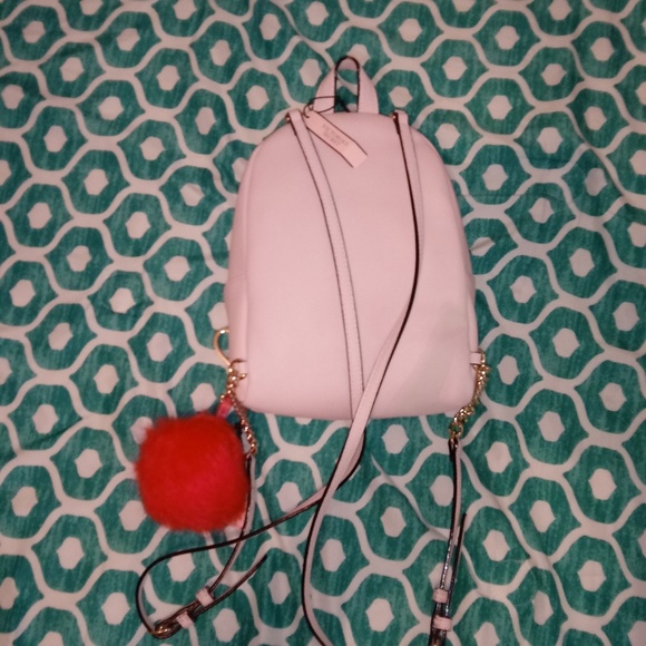 Back pack - Picture 2 of 2